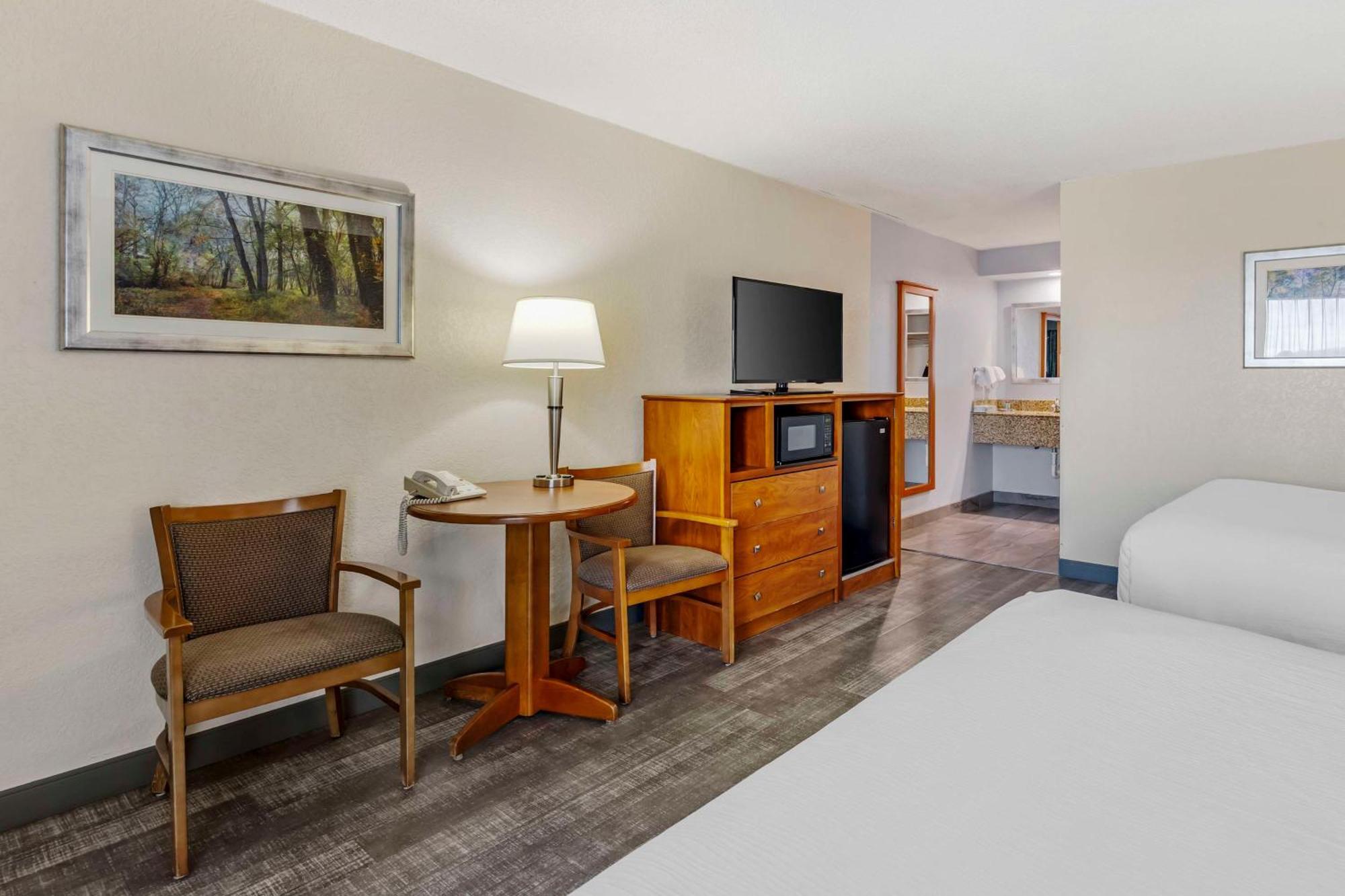 קוקוויל Best Western Thunderbird Motel מראה חיצוני תמונה