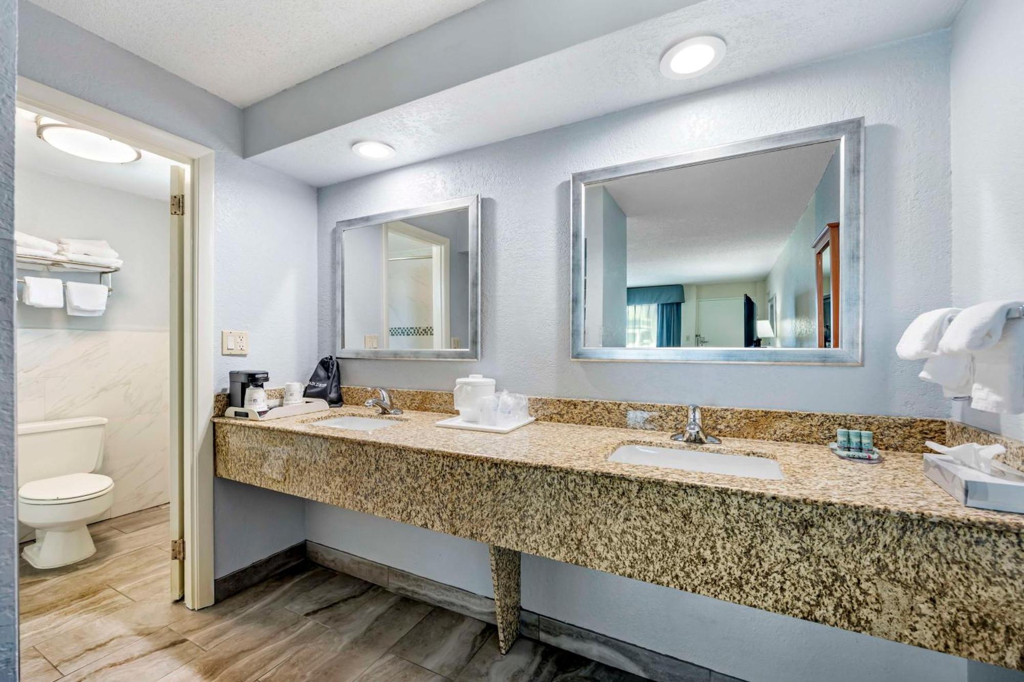 קוקוויל Best Western Thunderbird Motel מראה חיצוני תמונה