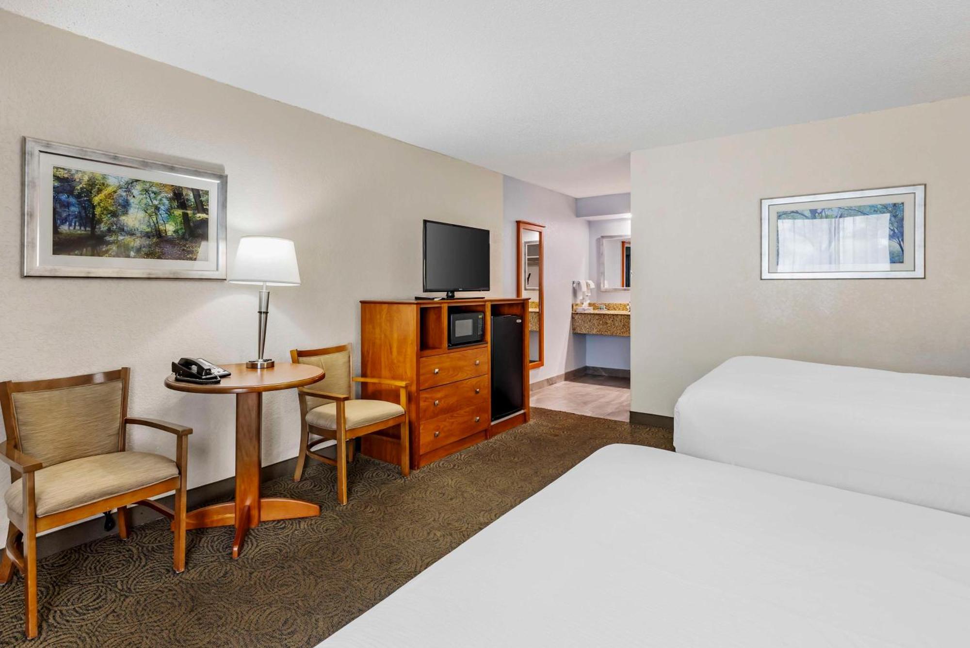 קוקוויל Best Western Thunderbird Motel מראה חיצוני תמונה