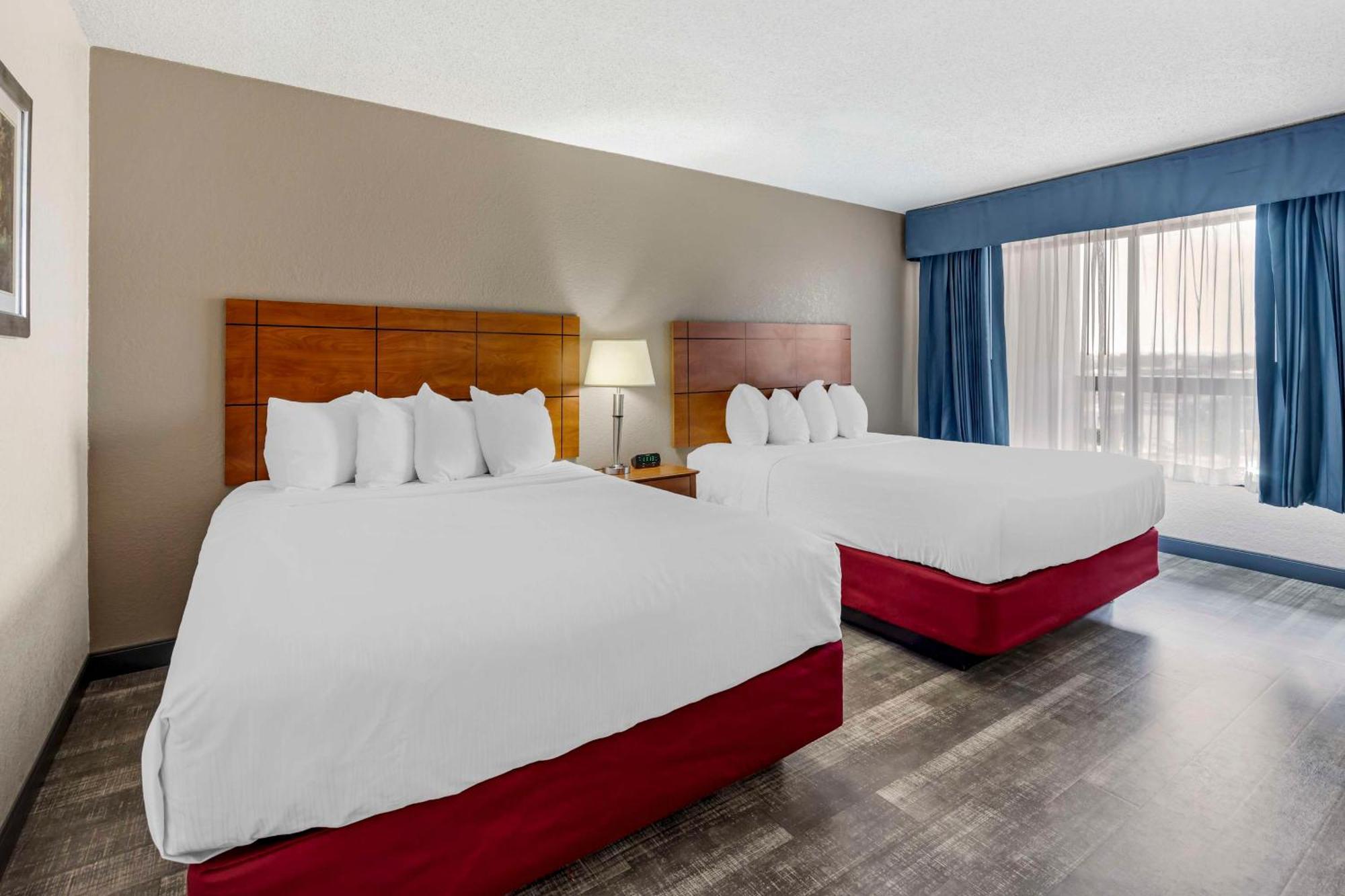 קוקוויל Best Western Thunderbird Motel מראה חיצוני תמונה