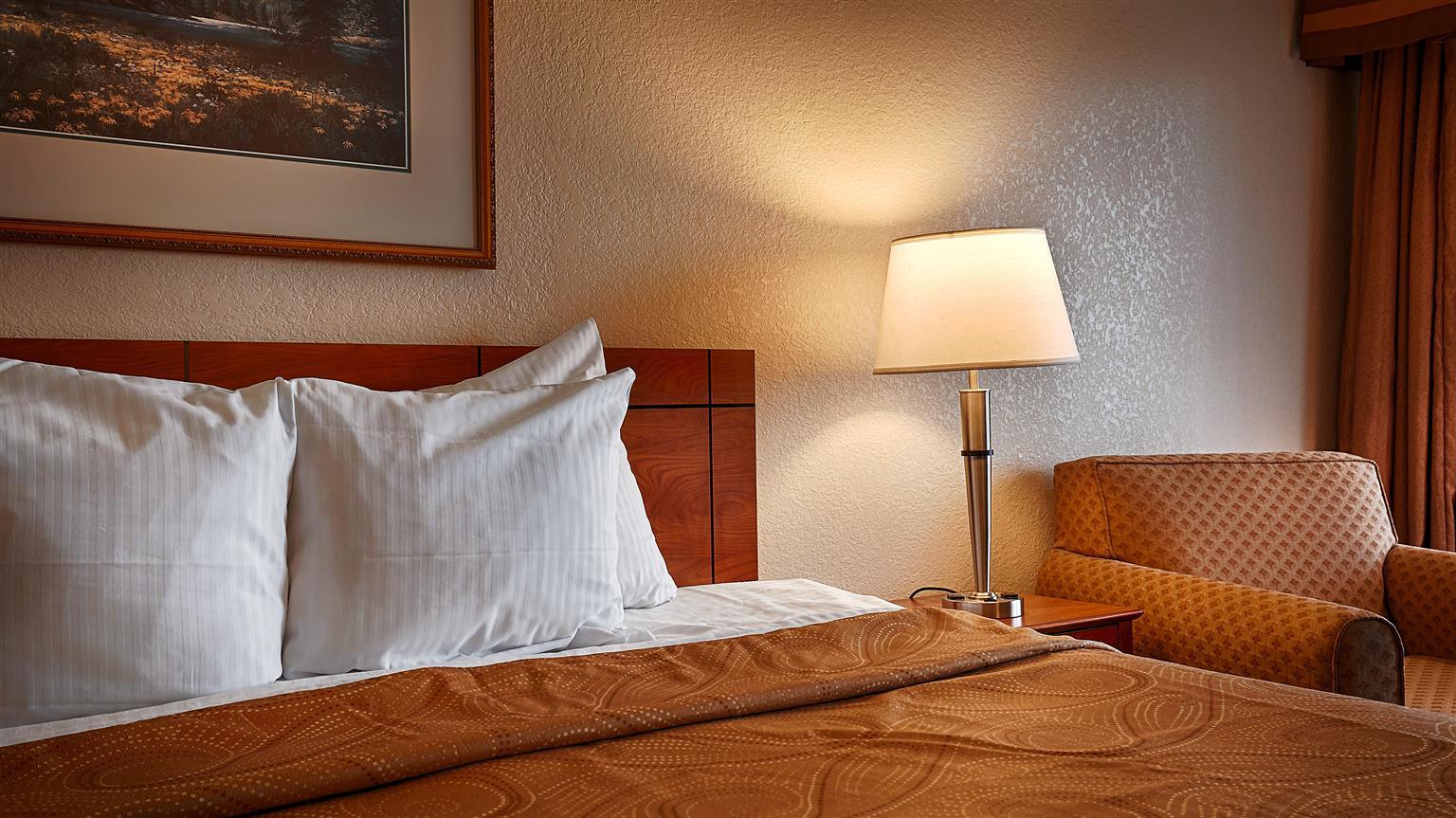 קוקוויל Best Western Thunderbird Motel מראה חיצוני תמונה