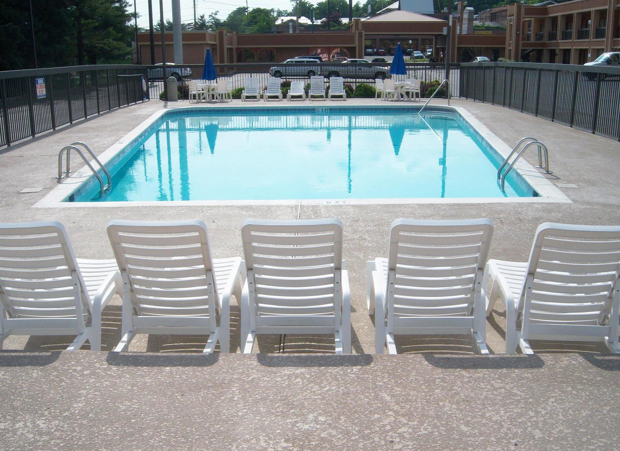 קוקוויל Best Western Thunderbird Motel מראה חיצוני תמונה